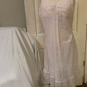 Elegant Pink Lace Trim Vintage Nightgown